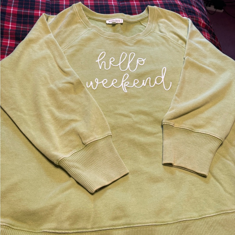 Hello Weekend Green Sweatshirt - 'hello weekend' Script - Picture 2 of 2